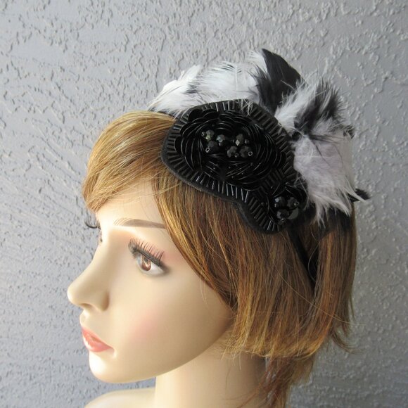 Fascinator / Headband, Black beads + black & white feathers on narrow black band - Picture 8 of 14